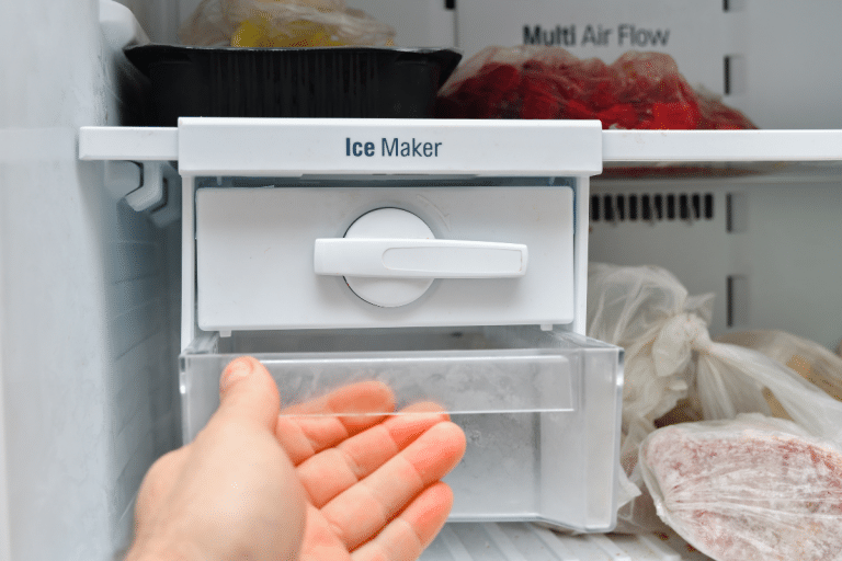 ice maker isn't making ice